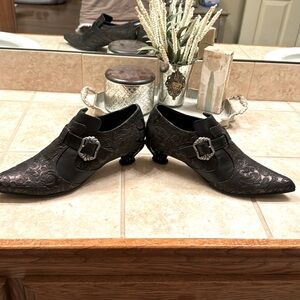 John Fluevog Shoes size 10